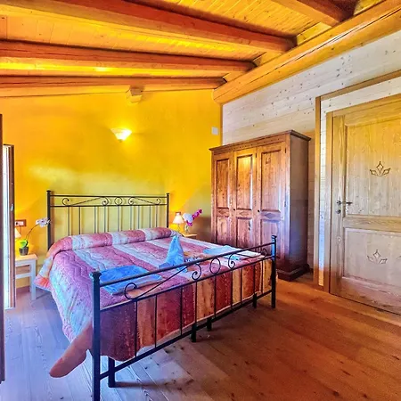 Le Baite Di Bodone-1 By Interhome بيت للعطل